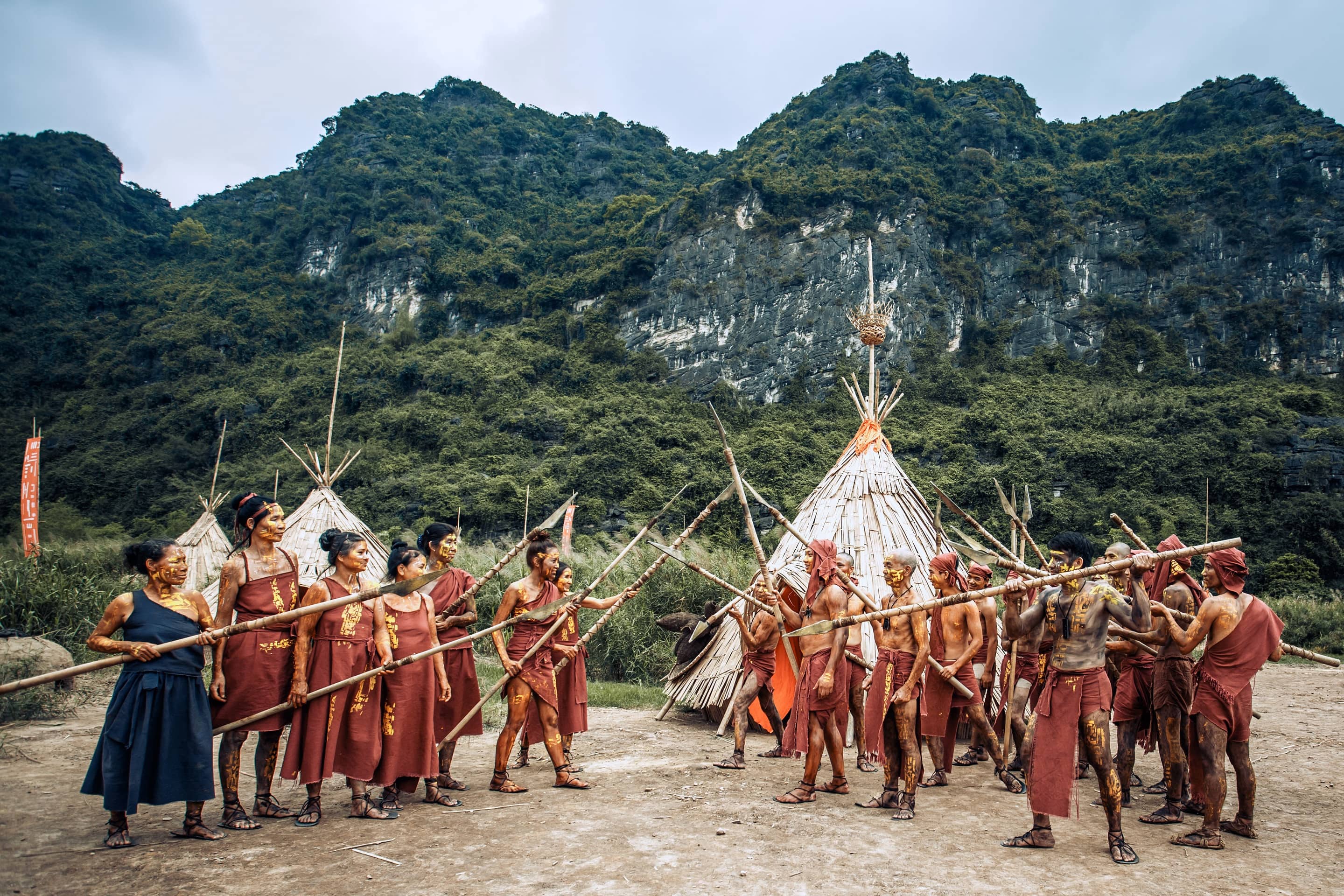 DU LỊCH HÀ NỘI - TRÀNG AN - BÁI ĐÍNH - HẠ LONG - YÊN TỬ