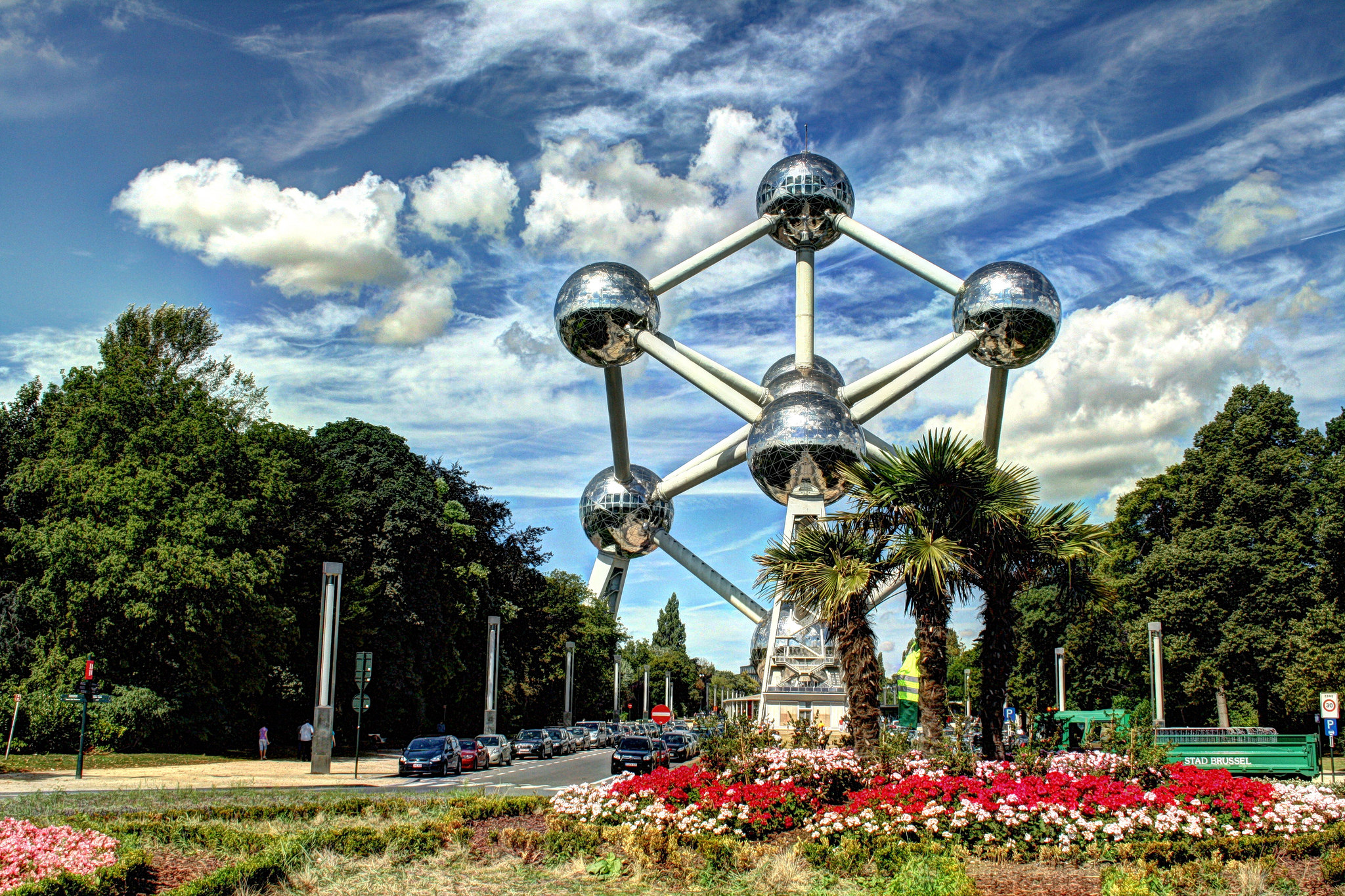 Káº¿t quáº£ hÃ¬nh áº£nh cho báº£o tÃ ng phÃ¢n tá»­ atomium