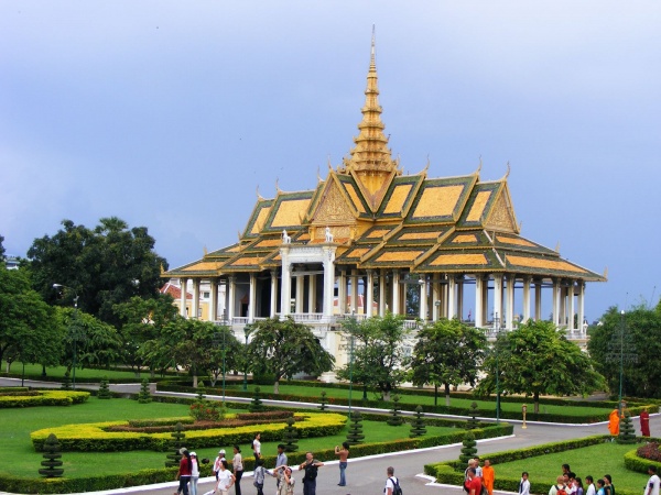 TOUR DU LỊCH CAMPUCHIA PHNOMPENH - SIEMREAP - BIỂN HỒ