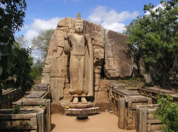 TOUR DU LỊCH TÍCH LAN - CHIÊM BÁI QUỐC ĐẢO SRI LANKA