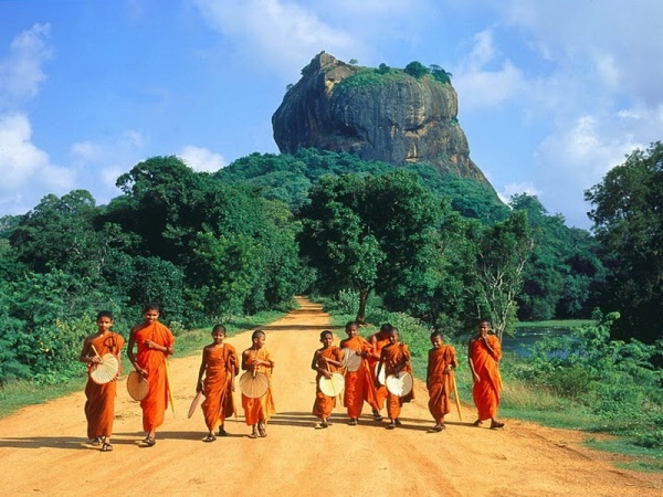 TOUR DU LỊCH TÍCH LAN - CHIÊM BÁI QUỐC ĐẢO SRI LANKA