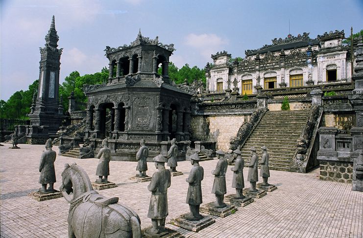 DU LỊCH ĐÀ NẴNG - HỘI AN - BÀ NÀ - ĐỘNG PHONG NHA - HUẾ